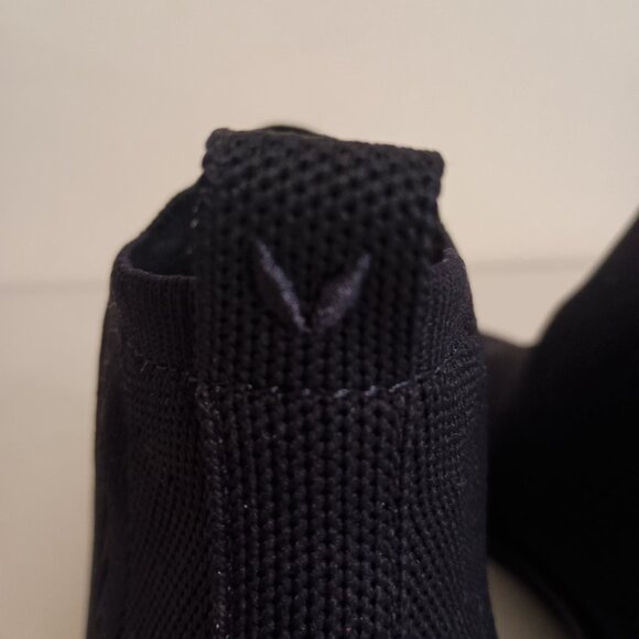 VIVAIA Ryan Blue Water Resistant Chelsea Boots Womens Sz 7.5 (EU 38) - Picture 4 of 15